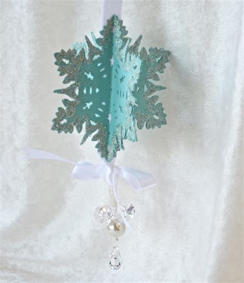 Much Ado About Nothing: Handmade Snowflake Ornaments **TUTORIAL**