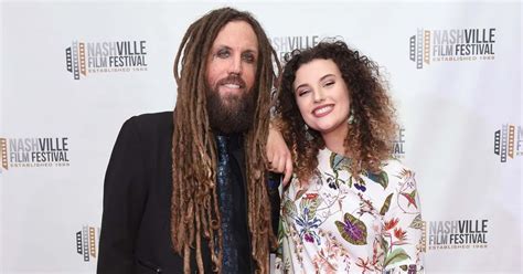 Ex-Korn guitarist Brian Welch and daughter discuss his addiction as he ...