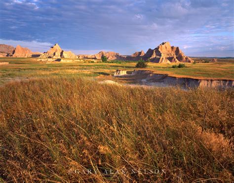 Badlands at Dawn | Badlands National Park, South Dakota | Gary Alan ...