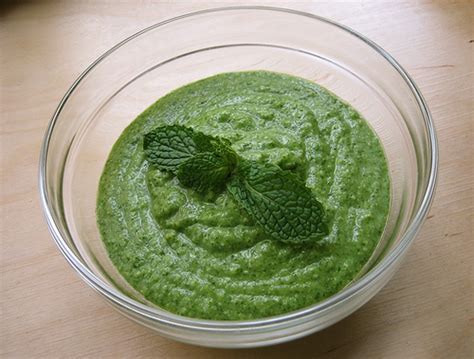 Pudina (Mint) Chutney Recipe | Jain Rasoi