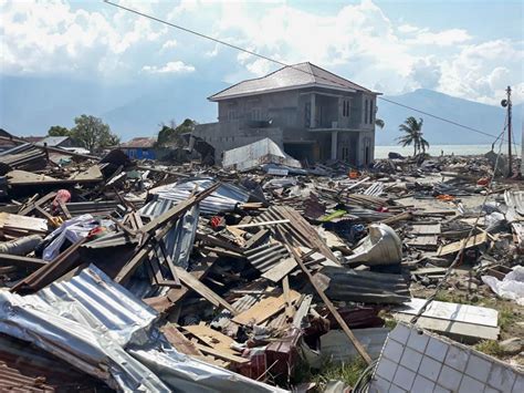 Indonesia: Earthquake and Tsunami Emergency | MSF Southern Africa