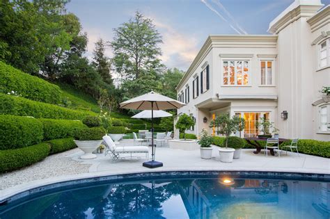 What to know about the real estate market in Beverly Hills - LA Times