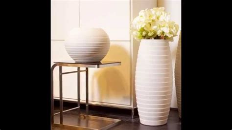 Floor Vases At The Range • Kitchen Cabinet Ideas