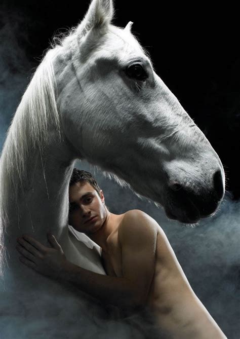 Harry Potter’s hot Daniel Radcliffe in gorgeous images from Equus ...