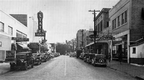 Downtown Tallahassee, Florida at College Avenue, circa 1930′s | Downtown tallahassee, Old ...