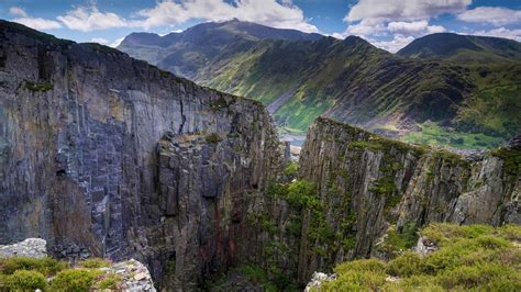 Llanberis Slate – Bing Wallpaper Download