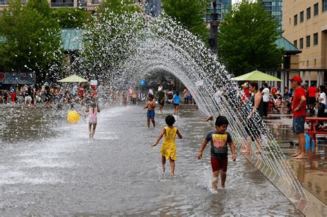 Splash pads and fountain reopen for the summer at Mississauga's ...