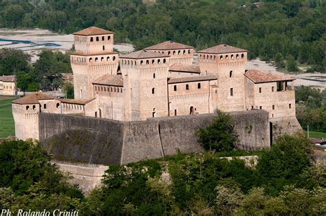 Castillo de Torrechiara - Megaconstrucciones, Extreme Engineering