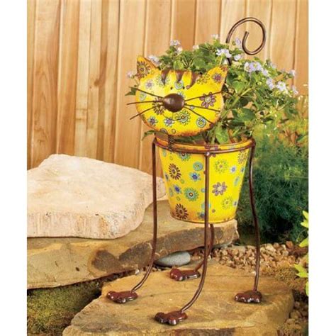 6 Best Cat Flower Pots of 2024 - Golly Gee Gardening