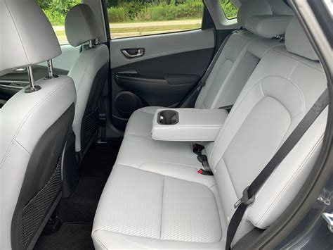 2023 Hyundai Kona: 213 Interior Photos | U.S. News