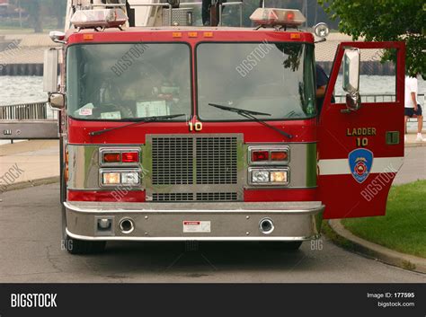 Front Fire Truck Image & Photo (Free Trial) | Bigstock