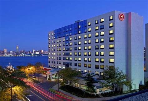 Sheraton Lincoln Harbor Hotel New York | Holidays to New York ...