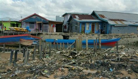 Walaupun Hasil Laut Melimpah, Begini Potret Kehidupan Kumuh Kampung Nelayan di Indonesia ...