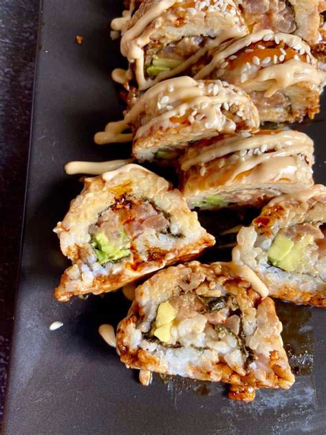 Spicy Tuna Sushi Roll - FlyPeachPie