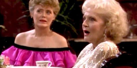 The Golden Girls: Blanche's 10 Best Outfits