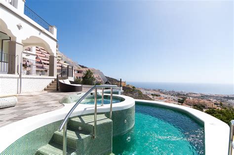 Tenerife Villas and Apartments for rent | Holiday Villas in Tenerife