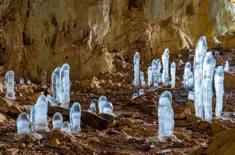 Stalactites and Stalagmites: What Are The Differences? – Difference Camp