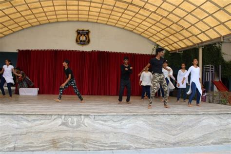 Group Dance Competition - Airport School