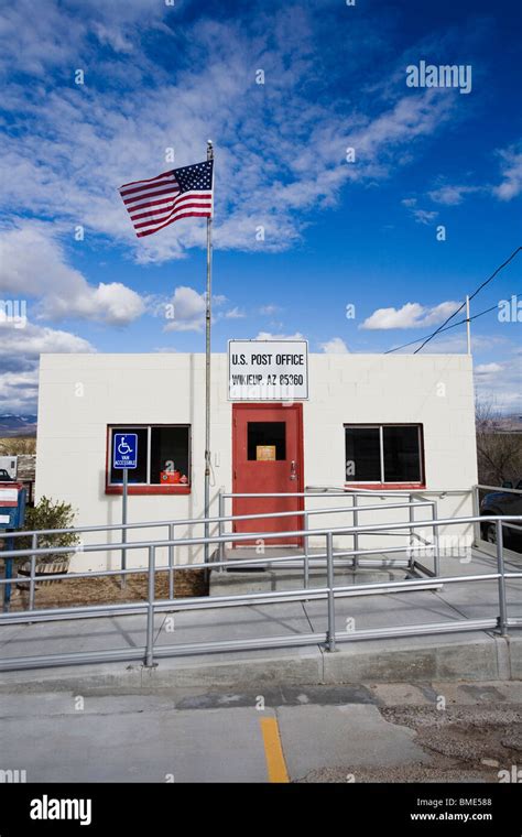 Wikieup Arizona Post Office Stock Photo - Alamy