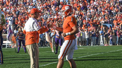 Clemson football RB Will Shipley to enter 2024 NFL Draft after bowl injury