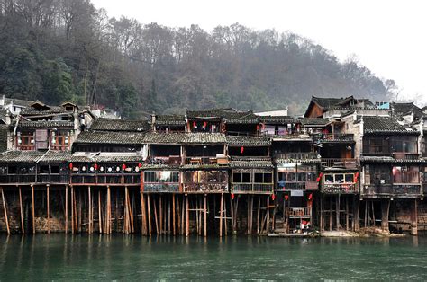 Fenghuang Ancient Town by Melindachan