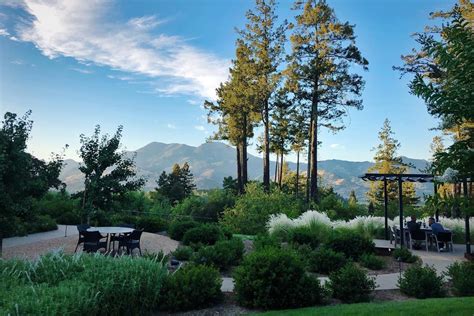 The 15 Best Wineries in Calistoga - NapaValley.com