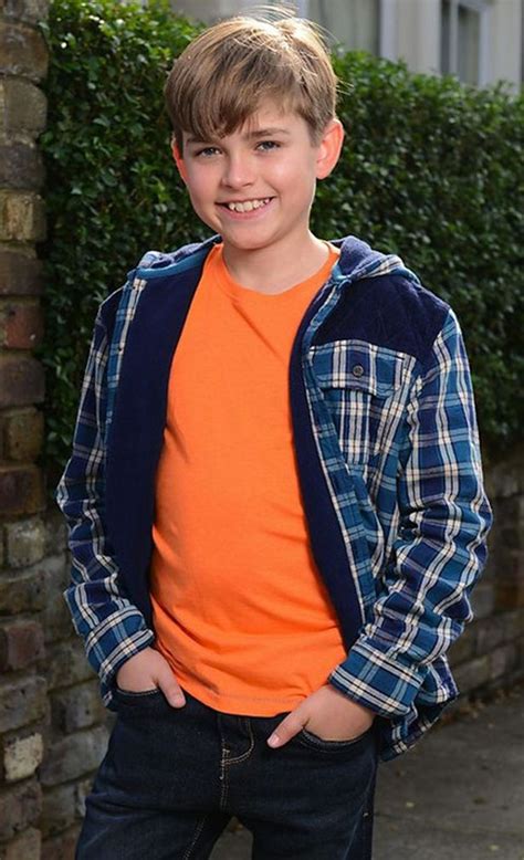 Who is Bobby Beale actor? All about newly famous Eliot Carrington as he ...