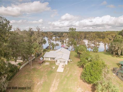 Floral City Waterfront Home for Sale - Florida Real Estate