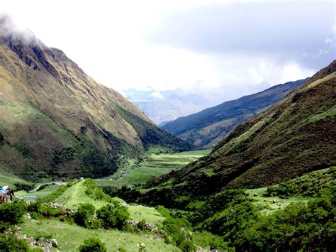 Trekking in Peru Trekking, Peru, Valley, Hiking, Australia, Mountains ...