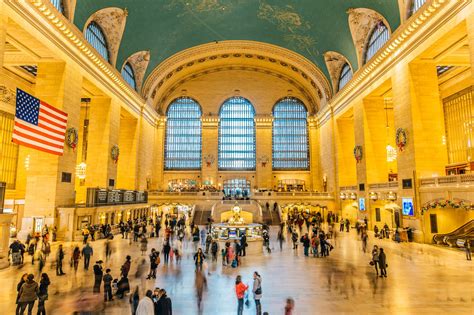 Grand Central Food Hall Reopens With Indoor Hightop Tables - Eater NY