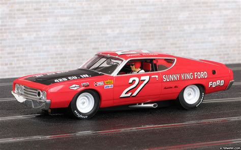 Carrera 25769 Ford Torino Talladega - #27 Donnie Allison 1970