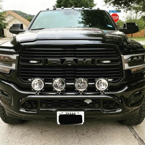 Dodge/RAM 2019-2022 2500/3500 Light Bar 34201 - RAM 2500 Light Bar