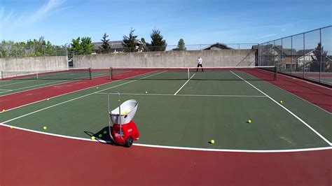 Lobster Elite Liberty Tennis Ball Machine Review - YouTube