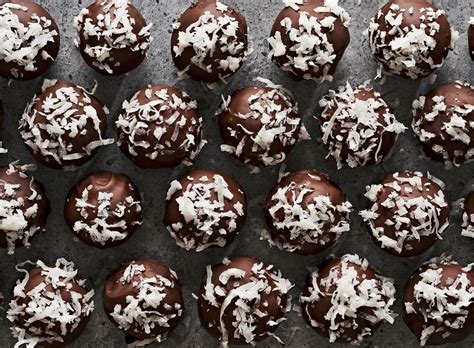 Best Chocolate Coconut Balls Recipe - How to Make Chocolate Balls