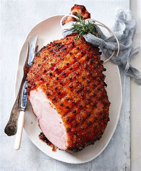 Leg Ham with Marmalade Ginger Glaze | MiNDFOOD