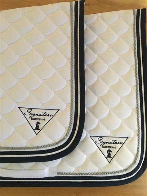 Dressage saddle pads – Signature Equestrian