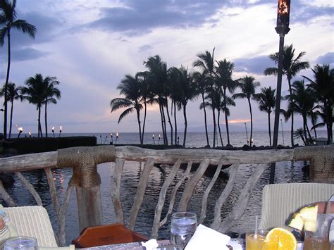 Humuhumunukunukuapua a Restaurant at Grand Wailea, Maui Hawaii (3) - Wailea Taxi 808-298-1877