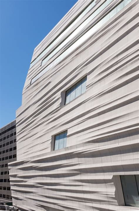 Review: SFMOMA extension by Snøhetta Architects