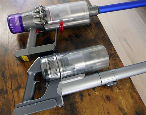 Samsung Jet 90 vs. Dyson V11 — Real Cleaning & Run Time Tests