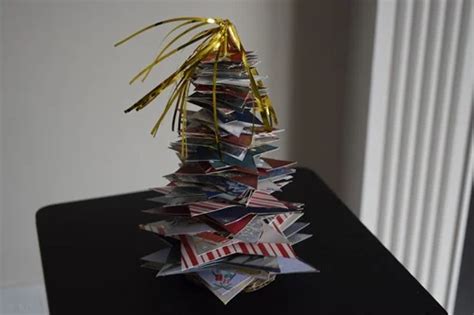 DIY Christmas Card Tree Craft | Drugstore Divas