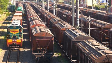 Video ABC News Live: Railroad workers’ strike was narrowly averted ...