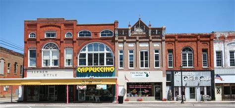 Ithaca shops IMG_1205 | Shops in Ithaca, Michigan | Flickr