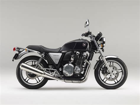 HONDA CB1100 Naked (2010-2011) Specs, Performance & Photos - autoevolution