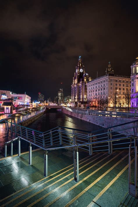 15 CITIES FOR THE BEST NIGHTLIFE IN THE UK