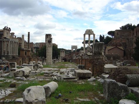 Rome Travel - Information to visit the Roman Forum opening hours. - Rome Sightseeing, Rome ...