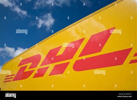 Dhl logo hi-res stock photography and images - Alamy