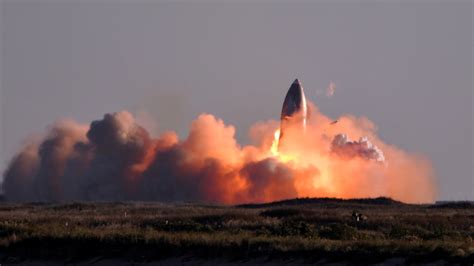 SpaceX Starship explosion: $216million Mars rocket EXPLODES as it misses landing pad on first ...