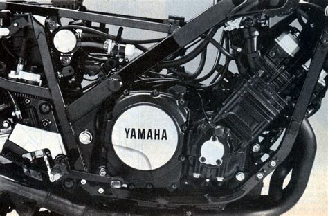 Yamaha FZ750 | woodbury moto media