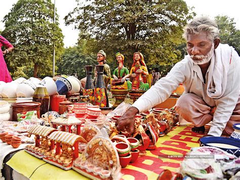 Banjara Market in Gurgaon, a unique Place for Cheap Home Decor items