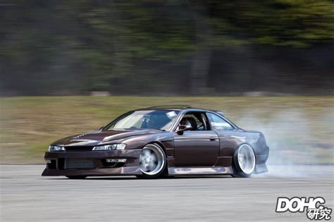 Nissan Silvia S14 Drifting